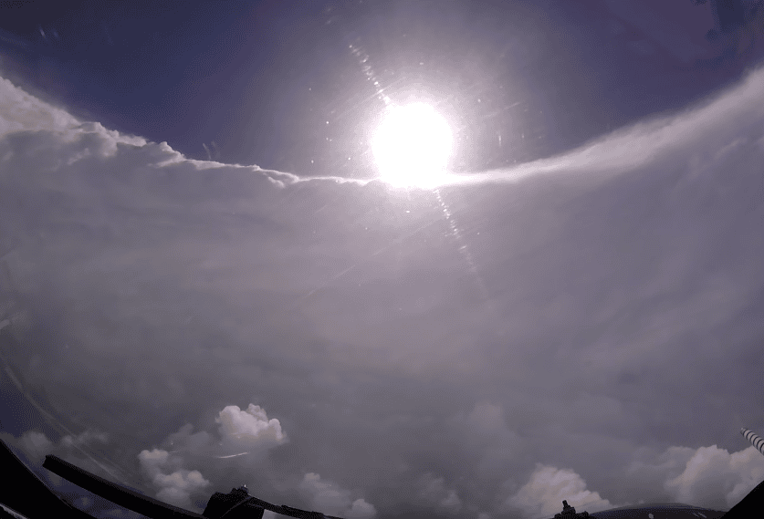 Que se passetil dans l'œil d'un ouragan